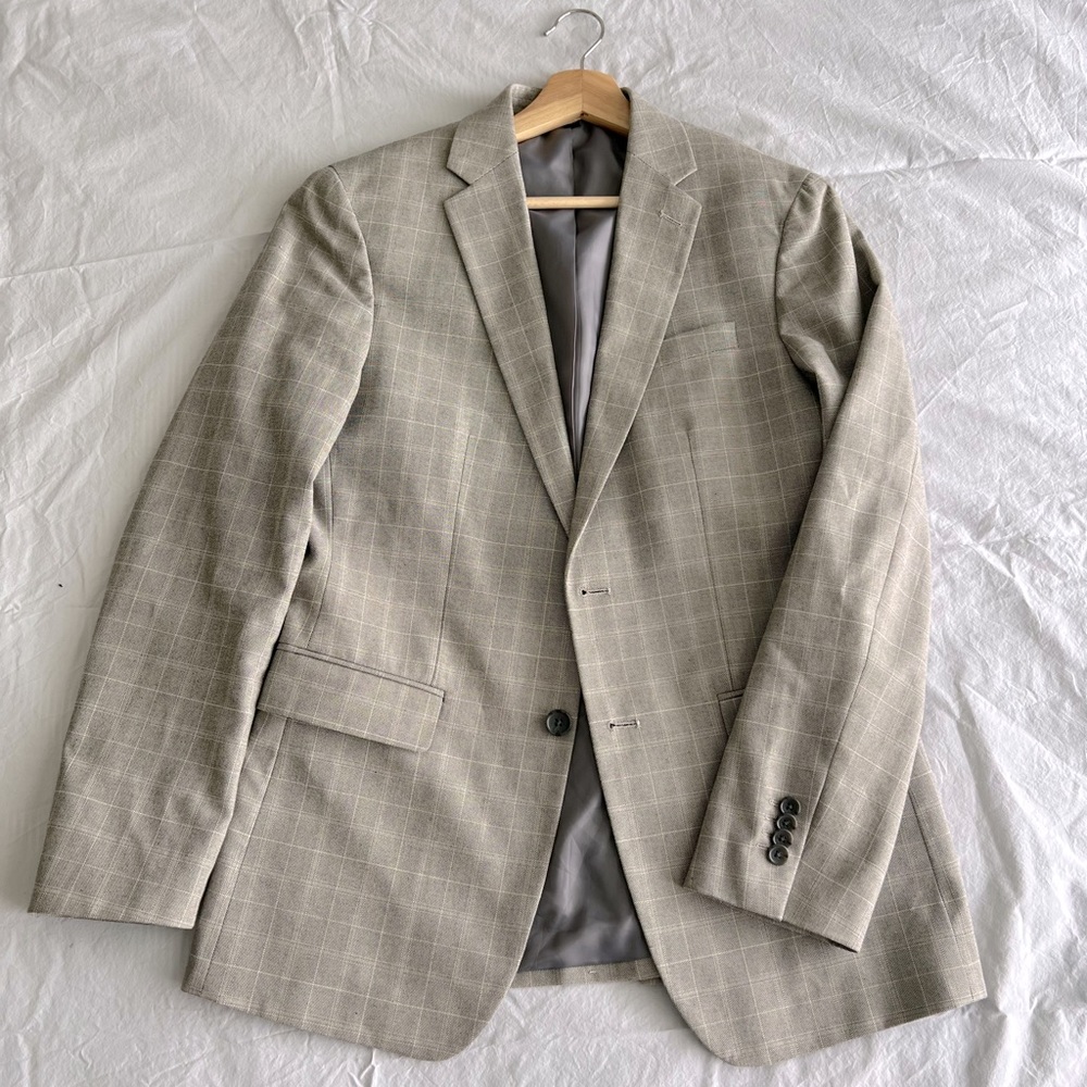 Banana Republic slim fit blazer — EUC 38R